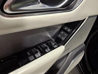 Range rover velar 5.0 P550 550 SVAUTOBIOGRAPHY DYNAMIC EDITION 4WD BVA 2019 occasion 13150 TARASCON