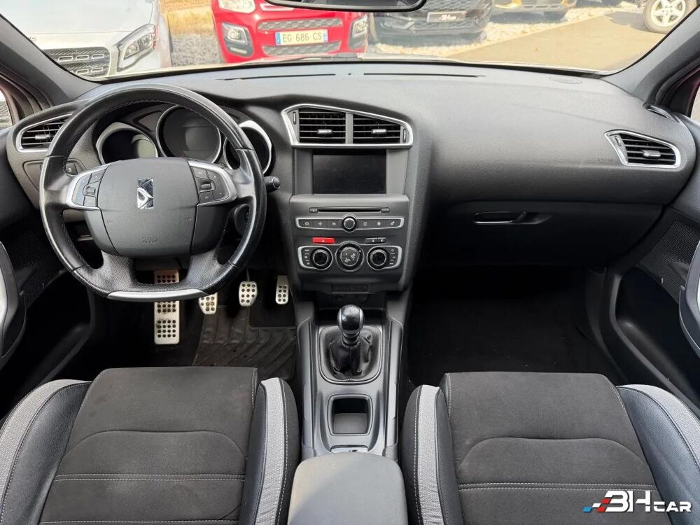 DS4 1.2 PURETECH 130 SPORT CHIC START-STOP 2018 occasion 33980 Audenge