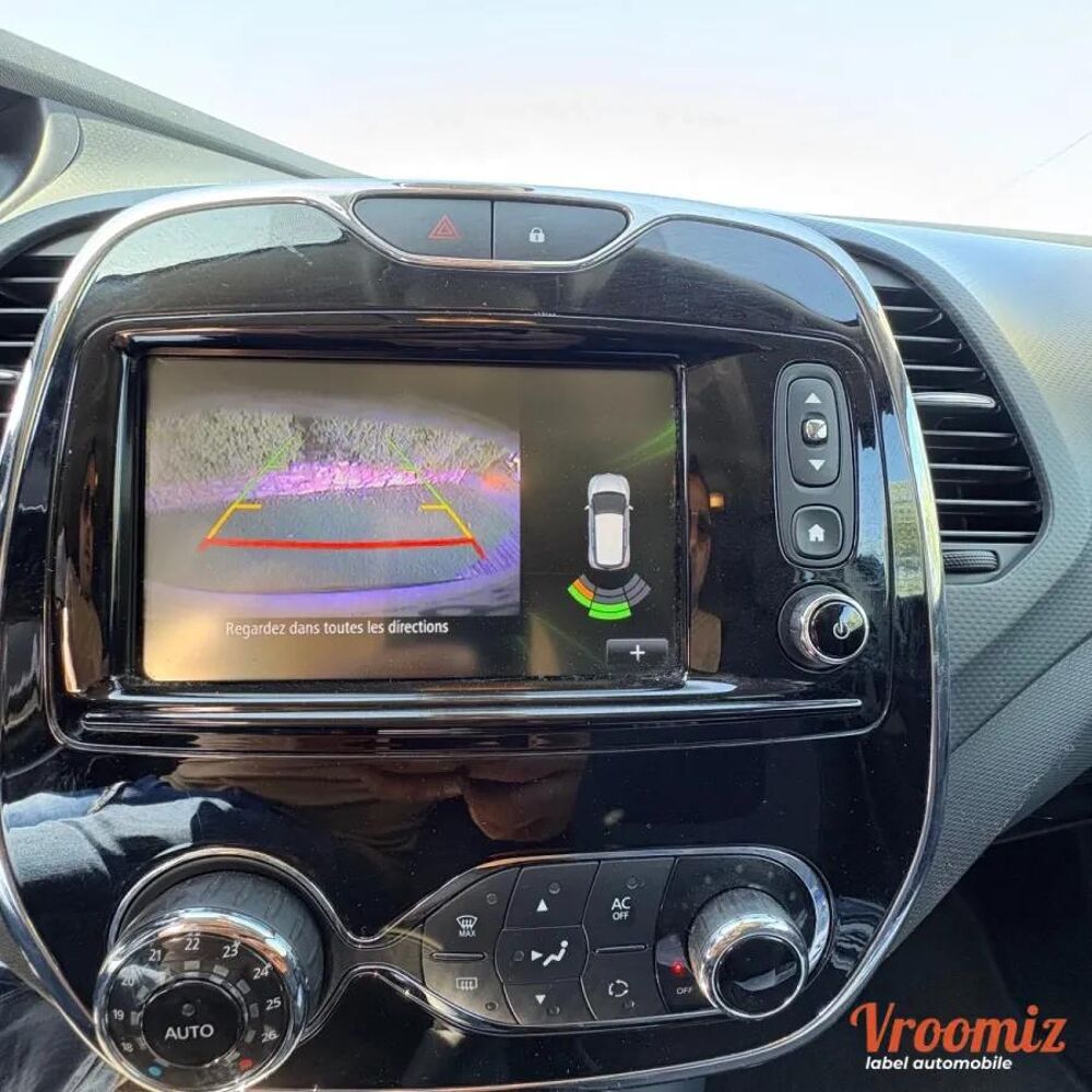 Captur 0.9 TCE 90 ENERGY HELLY HANSEN START-STOP 2015 occasion 78490 Galluis