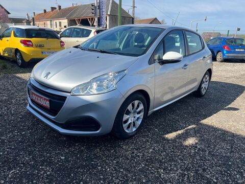 Peugeot 208 1.2 i 68 cv 90051 KM