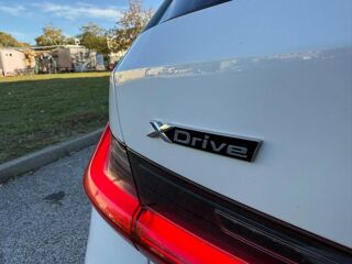 S&eacute;rie 3 TOURING 2.0 320 D 190 MHEV HYBRID 48VOLT EDITION SPORT XDRIV 2021 occasion 69800 Saint-Priest