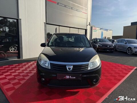 Sandero 1.2 75 BLACK LINE 2012 occasion 33980 Audenge