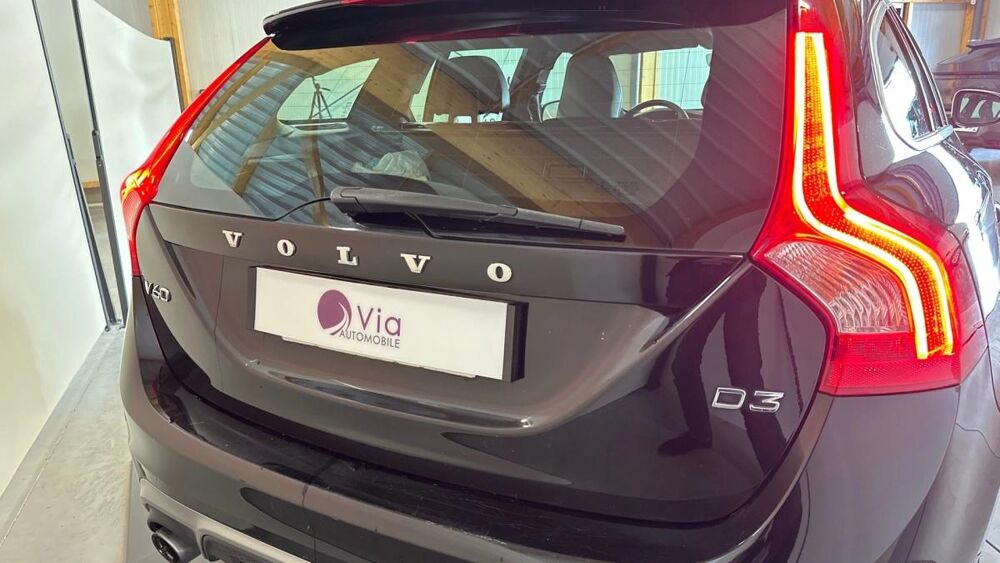 V60 D3 R-Design 2016 occasion 76190 Auzebosc