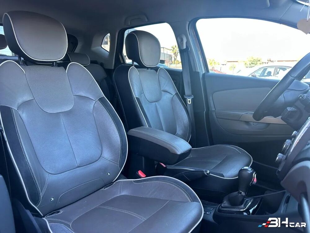 Captur 1.5 DCI 90 ENERGY HYPNOTIC EDC BVA START-STOP 2016 occasion 33980 Audenge