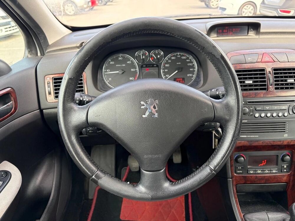 307 1.6 HDI 110 GRIFFE 2005 occasion 77700 SERRIS