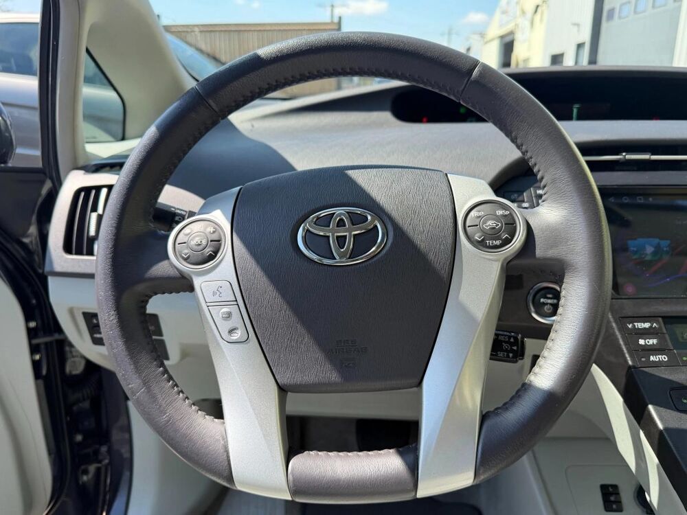 Prius 1.8 136H 100 HYBRID FULL-HYBRID 1.3KWH LOUNGE BVA 2011 occasion 78630 Orgeval
