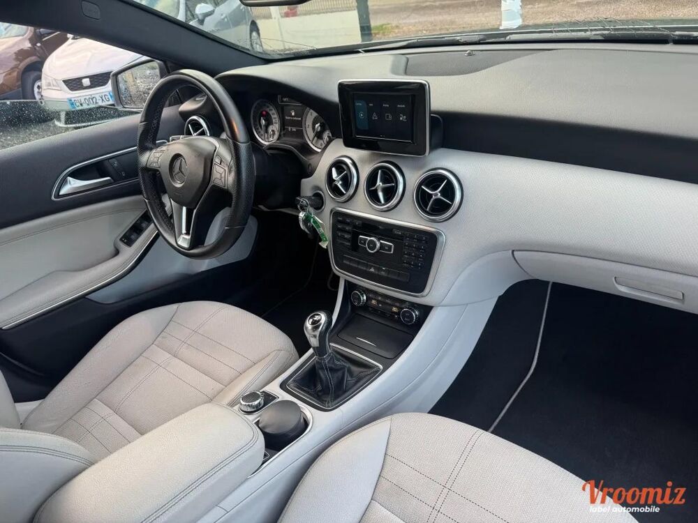 Classe A 200 CDI SENSATION 2013 occasion 89340 Villeneuve-la-Guyard