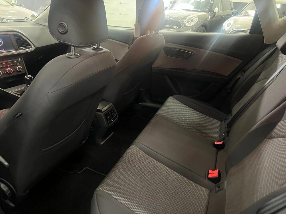 Leon 2019 occasion 69800 SAINT-PRIEST