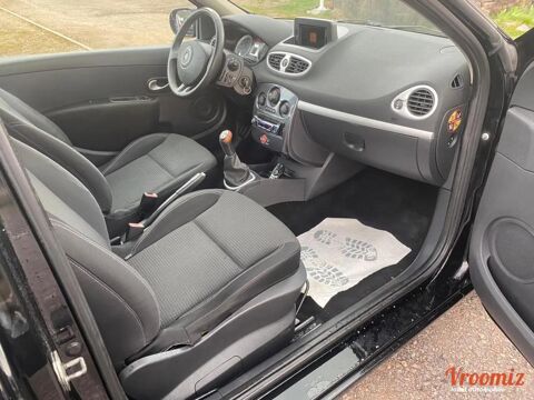 Clio 1.2 75 AUTHENTIQUE 2012 occasion 88100 SAINT-DIE-DES-VOSGES