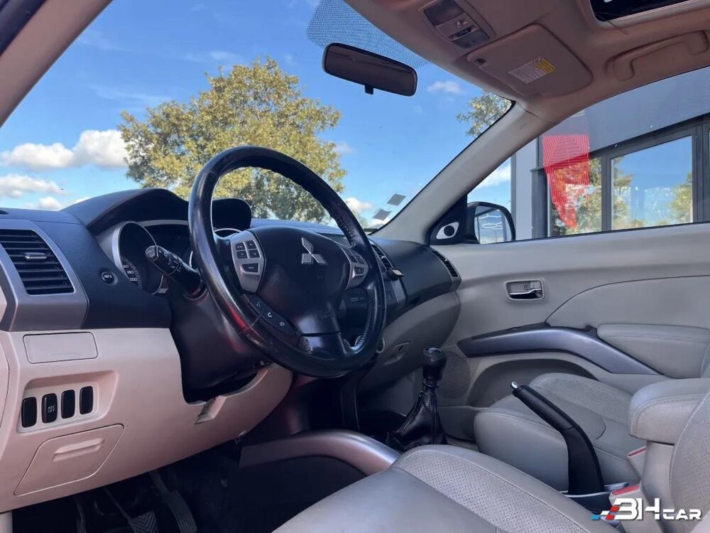 Outlander 2.0 T DID 140 INSPORT 4WD 2007 occasion 33980 Audenge