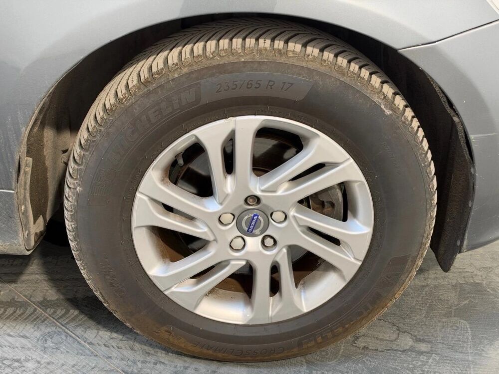 XC60 D4 Momentum Business 2WD 2016 occasion 62400 B&eacute;thune