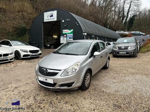 Opel corsa D 1.3 CDTi 75cv 3&egrave;me main