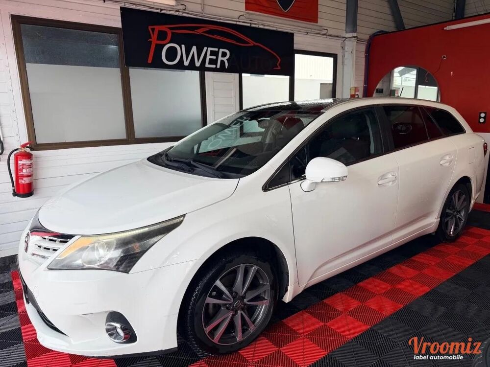 Avensis BREAK 2.0 D4D 125 BUSINESS 2014 occasion 41000 Blois