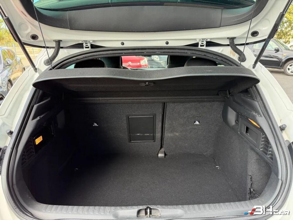 DS4 1.2 PURETECH 130 SPORT CHIC START-STOP 2018 occasion 33980 Audenge