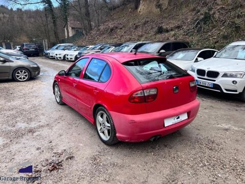 Leon 2004 occasion 69580 Sathonay-Camp