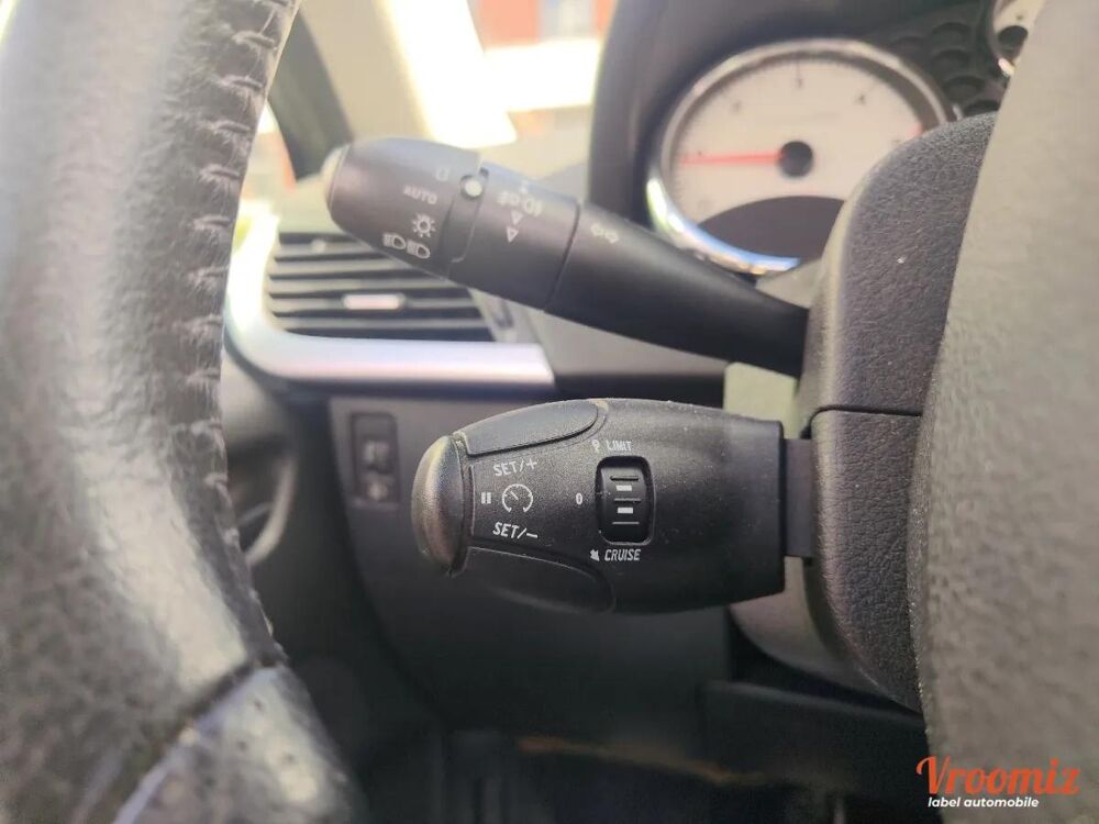 207 1.6 HDI 110 SPORT 2008 occasion 45400 FLEURY LES AUBRAIS
