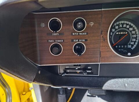 Challenger 360 ci rallye pack 1974 occasion 78550 Bazainville
