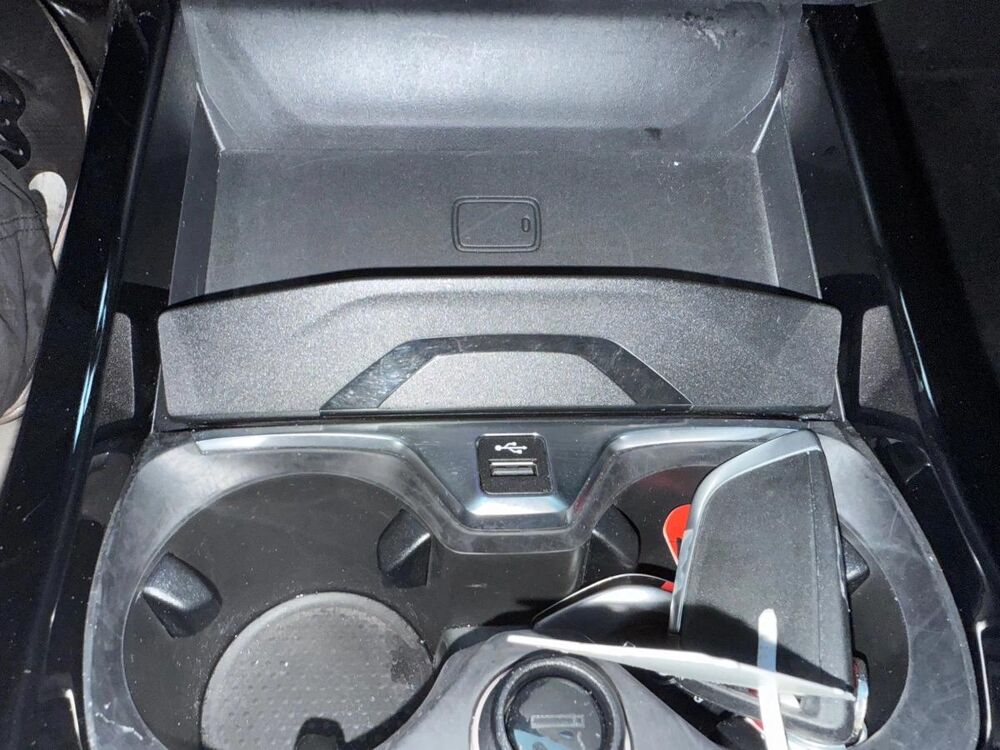 S&eacute;rie 1 120d XDRIVE BVA8 M-SPORT HUD GPS CAMERA H&KARDON TOIT OUVRAN 2020 occasion 78410 AUBERGENVILLE