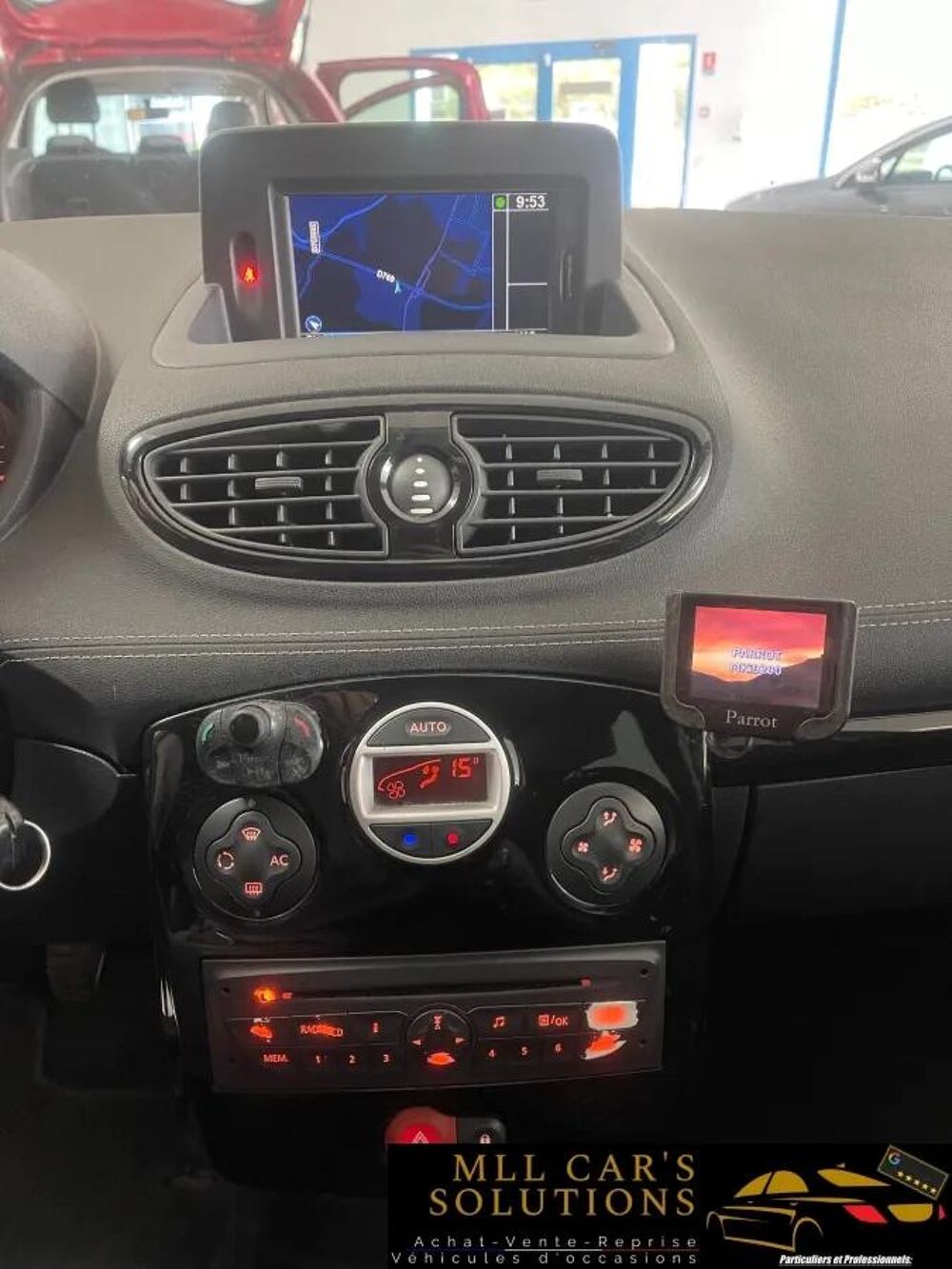 Clio 1.5 DCI 85 NIGHT DAY 2011 occasion 56240 PLOUAY
