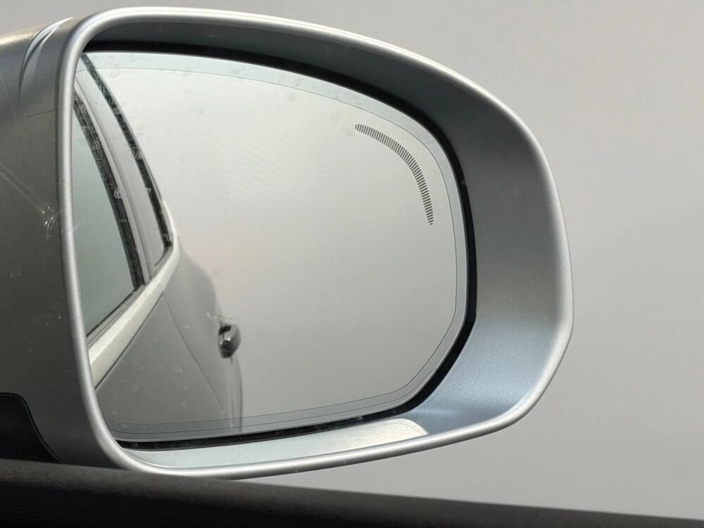 XC60 T8 TWIN R Design Plug-In Hybrid AWD 2018 occasion 62400 B&eacute;thune