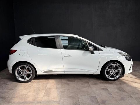 Clio 0.9 TCE 90 GT LINE START-STOP 2016 occasion 43000 Le Puy-en-Velay