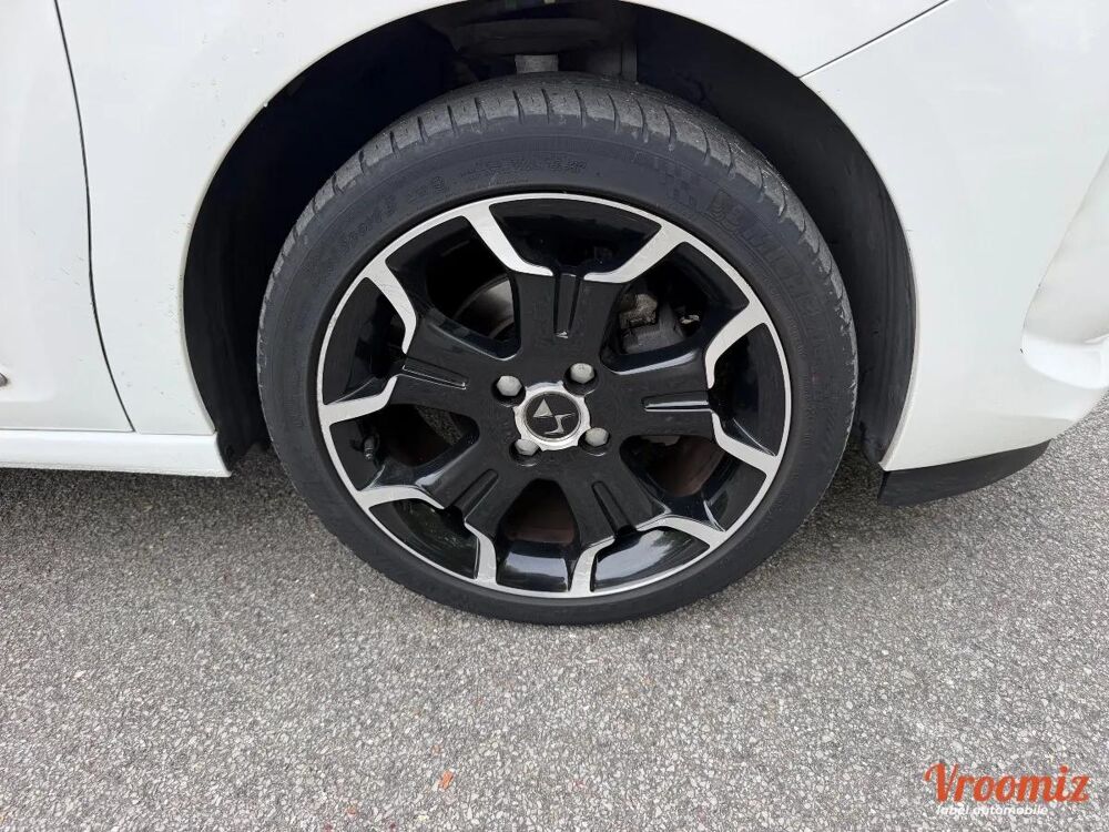 DS3 1.2 PURETECH 110 BECHIC BVA 2019 occasion 78490 Montfort l'Amaury
