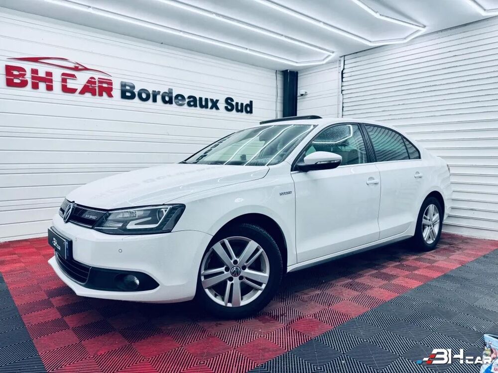Jetta 1.4 TSI 170H 150 FULL-HYBRID HYBRID 1.1KWH CONFORT LINE DSG 2014 occasion 33600 Pessac