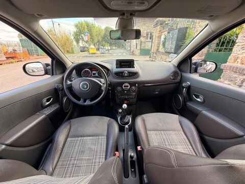 Clio 1.5 DCI 90 XV-DE-FRANCE 2012 occasion 78570 Andr&eacute;sy
