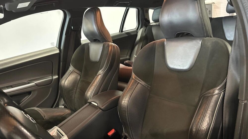 V60 D3 R-Design 2016 occasion 76190 Auzebosc