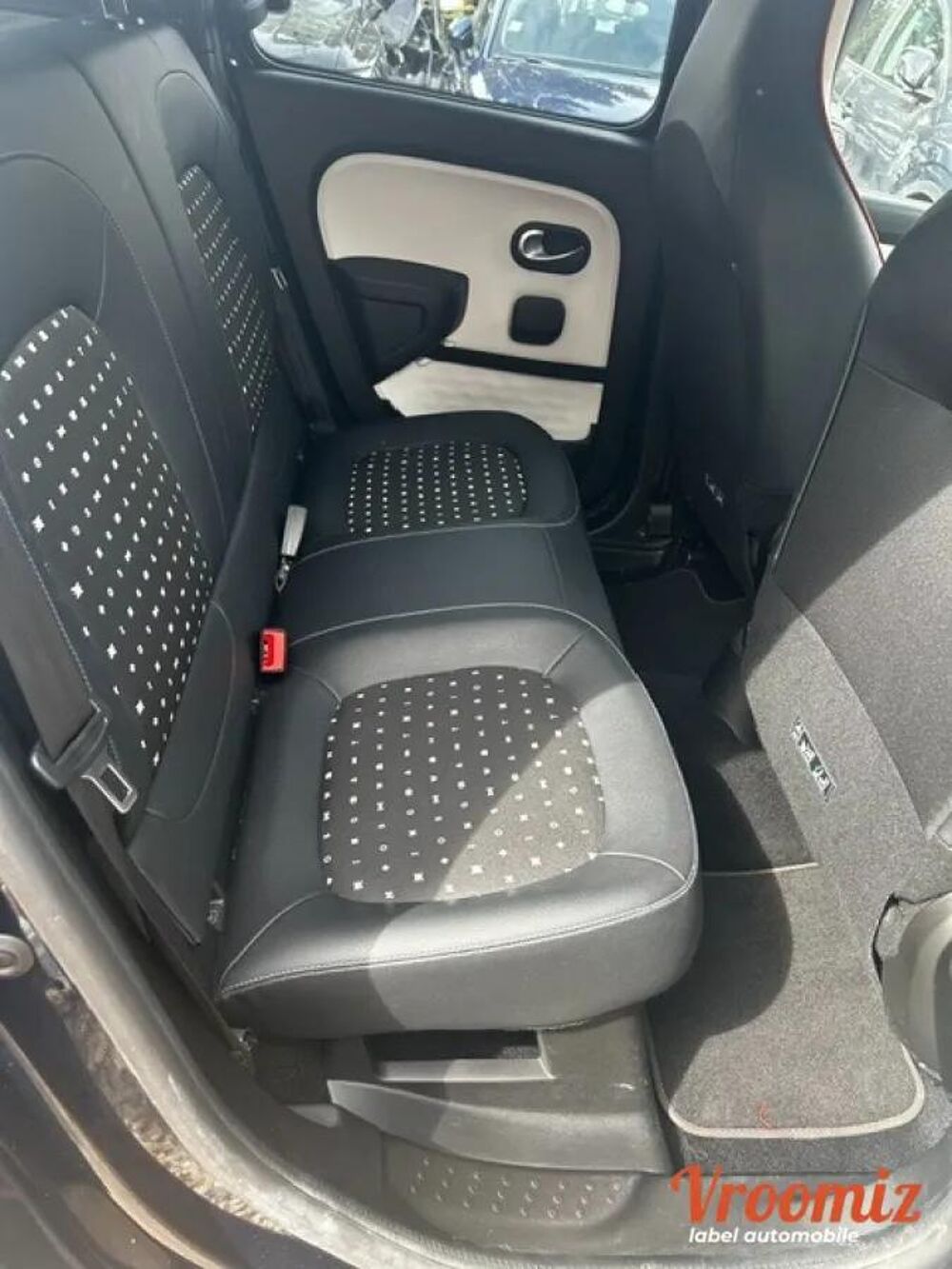 Twingo 0.9 TCE 90 SIGNATURE 2020 occasion 45400 FLEURY-LES-AUBRAIS