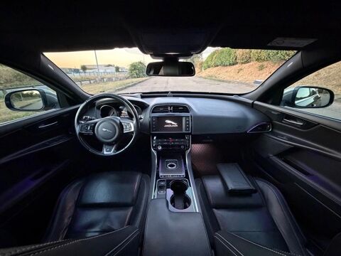 XE 2.0 D 180 R-SPORT BVA 2015 occasion 69330 MEYZIEU