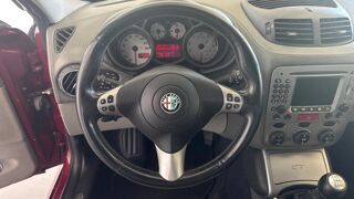 GT 2006 occasion 17600 Saujon