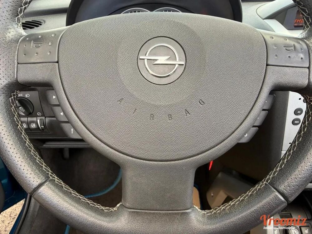 Tigra 2006 occasion 63300 Thiers