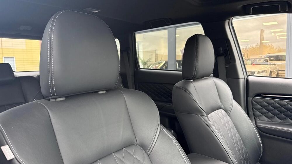 Outlander 2.4 PHEV PHEV Intro Edition 4WD 2020 occasion 60200 Compi&egrave;gne