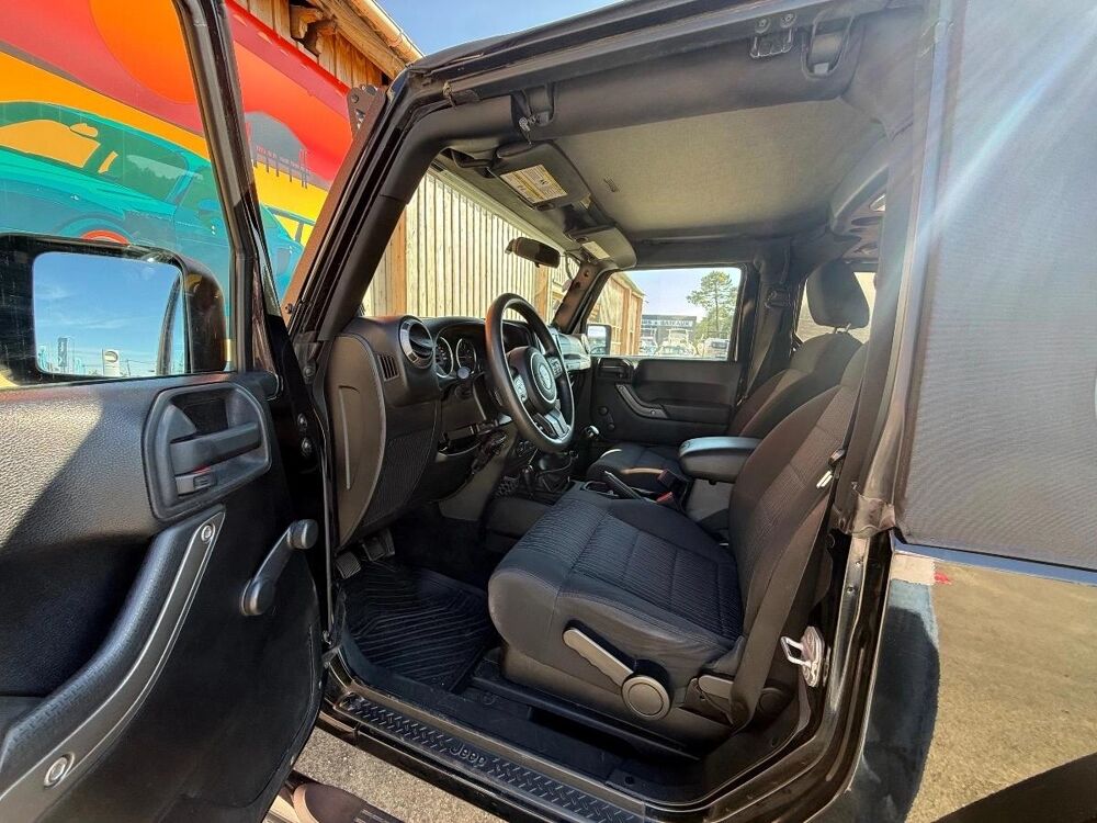 Wrangler 3.6 V6 284 CV SPORT BV6 3P 2012 occasion 33260 La Teste-de-Buch