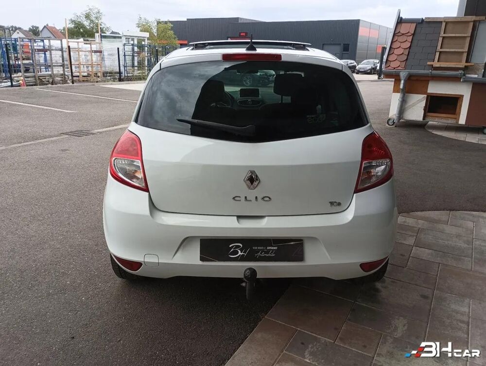 Clio 1.2 TCE 105 EVOLUTION 2011 occasion 67500 Haguenau