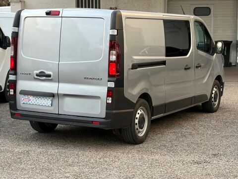 Trafic COMBI 2.0 DCI 150 L2 ENERGY ZEN START-STOP 2022 occasion 69003 LYON