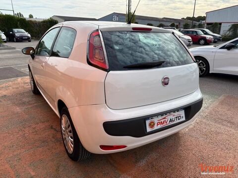 Punto 1.2 70 DYNAMIC 1ERE MAIN 2011 occasion 10120 SAINT ANDR&Eacute; LES VERGERS