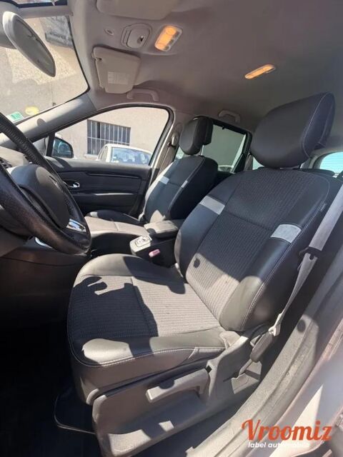 Grand scenic IV 1.5 DCI 110 ENERGY BOSE 2013 occasion 69230 SAINT PRIEST