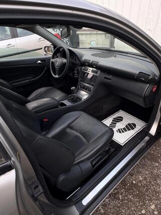 Classe C SPORTCOUPE 1.8 200 KOMPRESSOR 165 SPORT 2005 occasion 60310 Avricourt