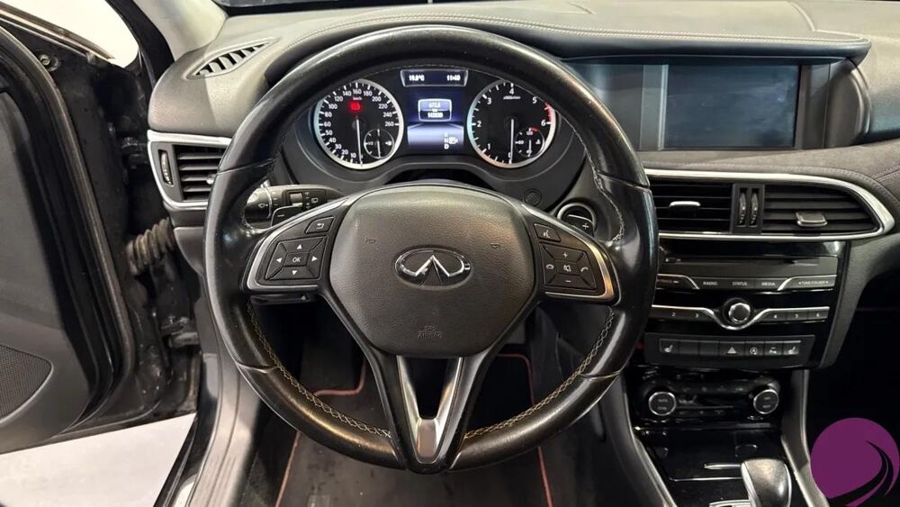 Q30 1.5 D 110 PREMIUM CITY BLACK DCT BVA 2016 occasion 66000 Perpignan