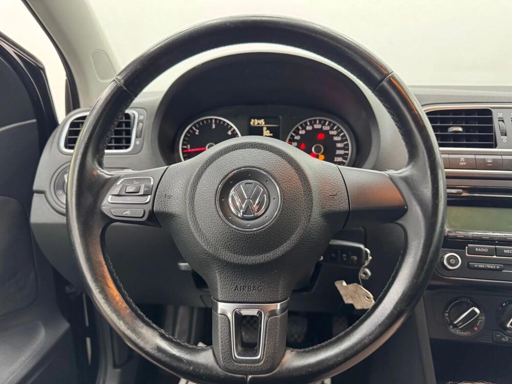 Polo 1.6 TDI 90 CONFORT LINE 2010 occasion 69200 VENISSIEUX