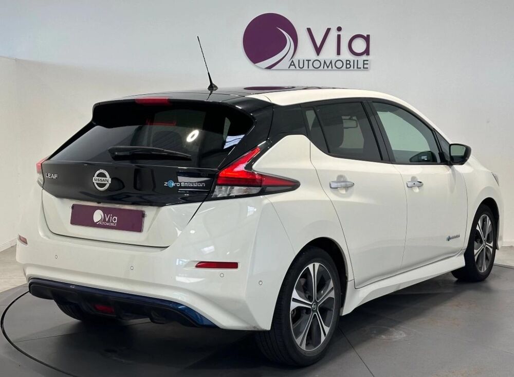 Leaf ELECTRIC 150 122PPM 40KWH AVEC-BATTERIE TEKNA BVA 2018 occasion 59494 Petite-For&ecirc;t