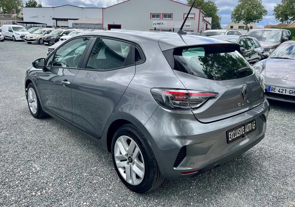 Clio 2024 occasion 45560 Saint-Denis-en-Val