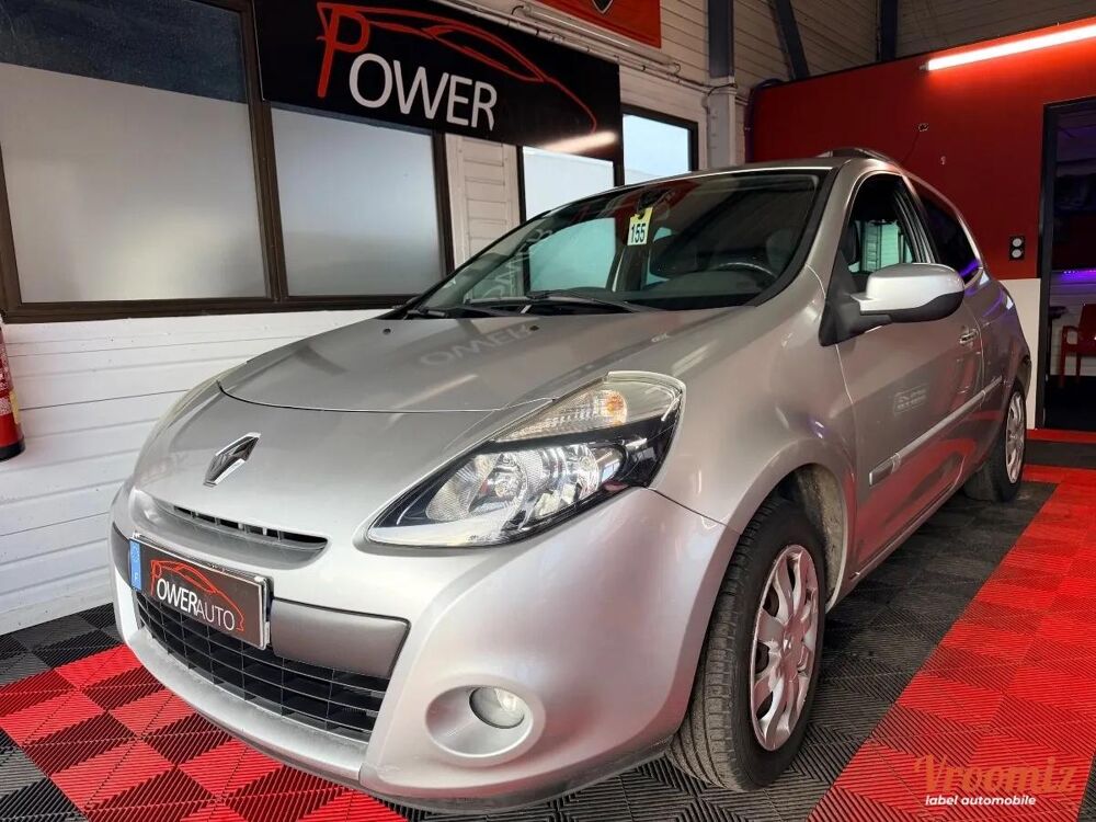 Clio 2010 occasion 41000 Blois