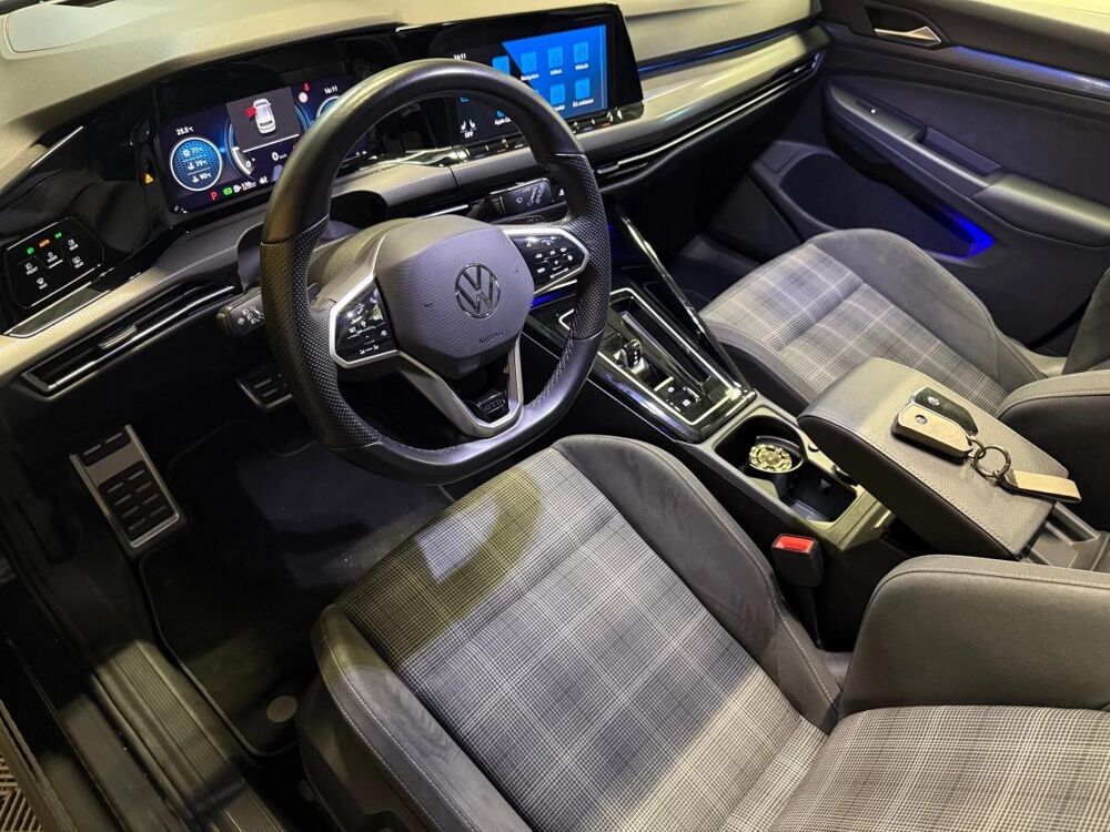 Golf 2.0 TDI 200 SCR GTD DSG BVA 2023 occasion 78410 Aubergenville