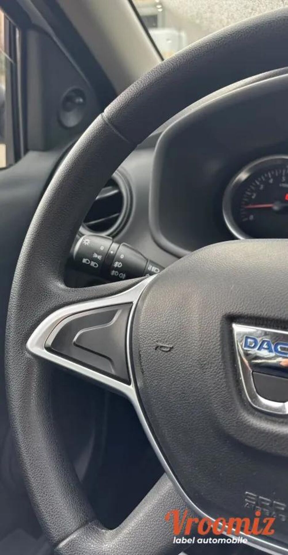Logan MCV 1.5 DCI 75 SILVER LINE 2019 occasion 69680 CHASSIEU