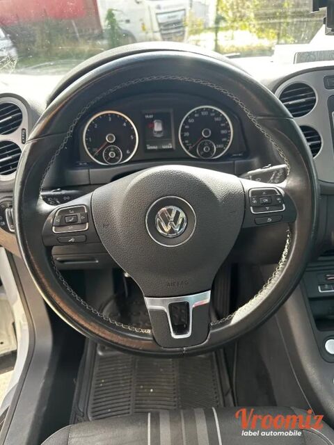 Tiguan 2.0 TDI 110 BLUEMOTION LOUNGE 2015 occasion 94520 P&eacute;rigny