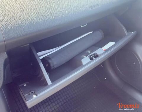 Swift 1.3 VVT 90 GLX 2010 occasion 69680 CHASSIEU