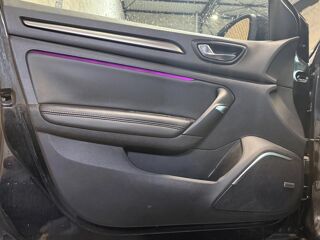 M&eacute;gane 1.2 TCE 130 ENERGY AKAJU EDC BVA 2018 occasion 78410 Aubergenville